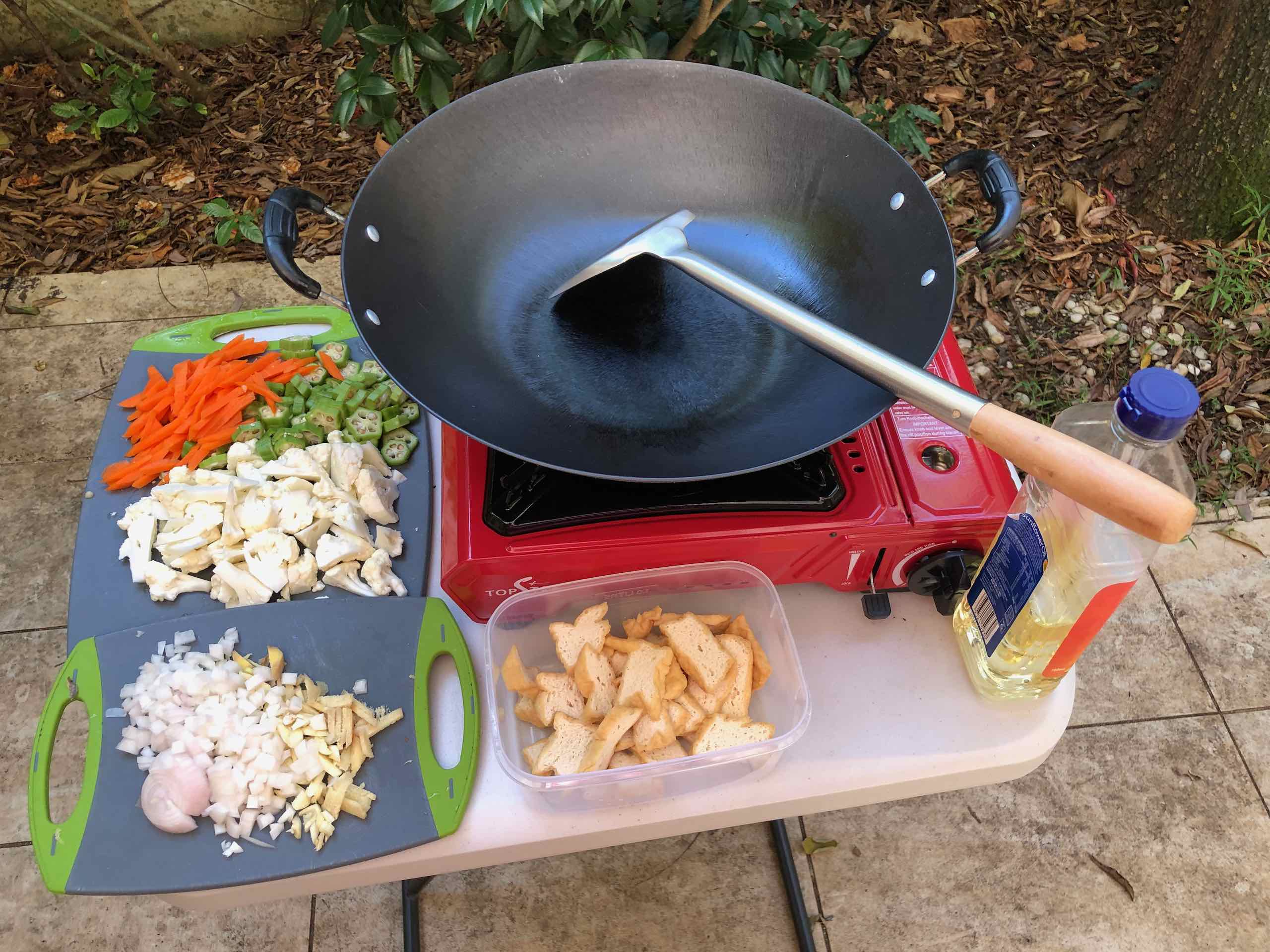 Cooking with wok and gas! featured image